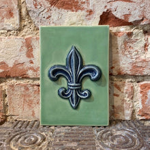 Load image into Gallery viewer, Fleur De Lis - Bold