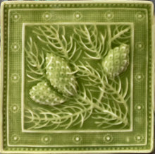 Load image into Gallery viewer, Pine Cone